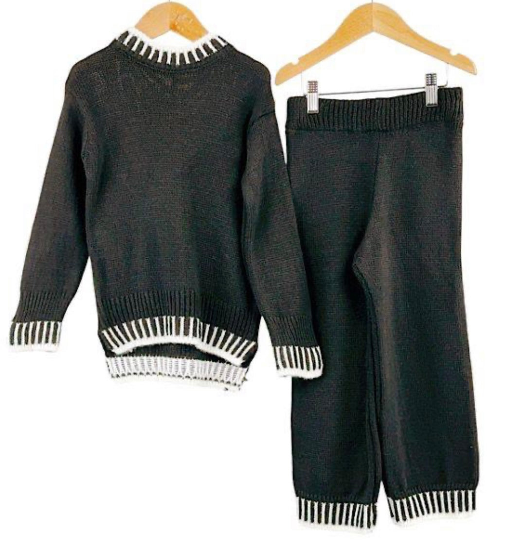 TLC Girls 2 piece co-ord set knitted